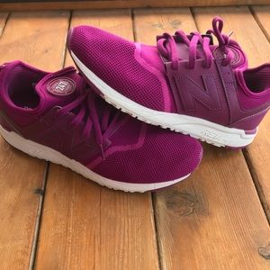 New Balance 247s